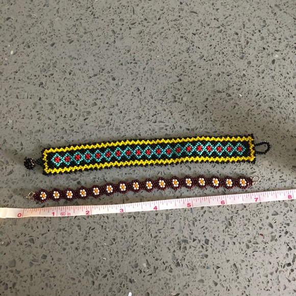 Beaded bracelet bundle - Picture 2 of 2